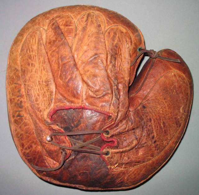c. 1890's Crescent Mitt Hook & Eye Back